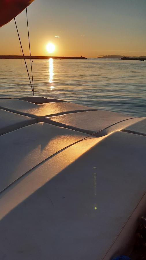 Bed & Boat Brezza Del Mare Otel Viareggio Dış mekan fotoğraf