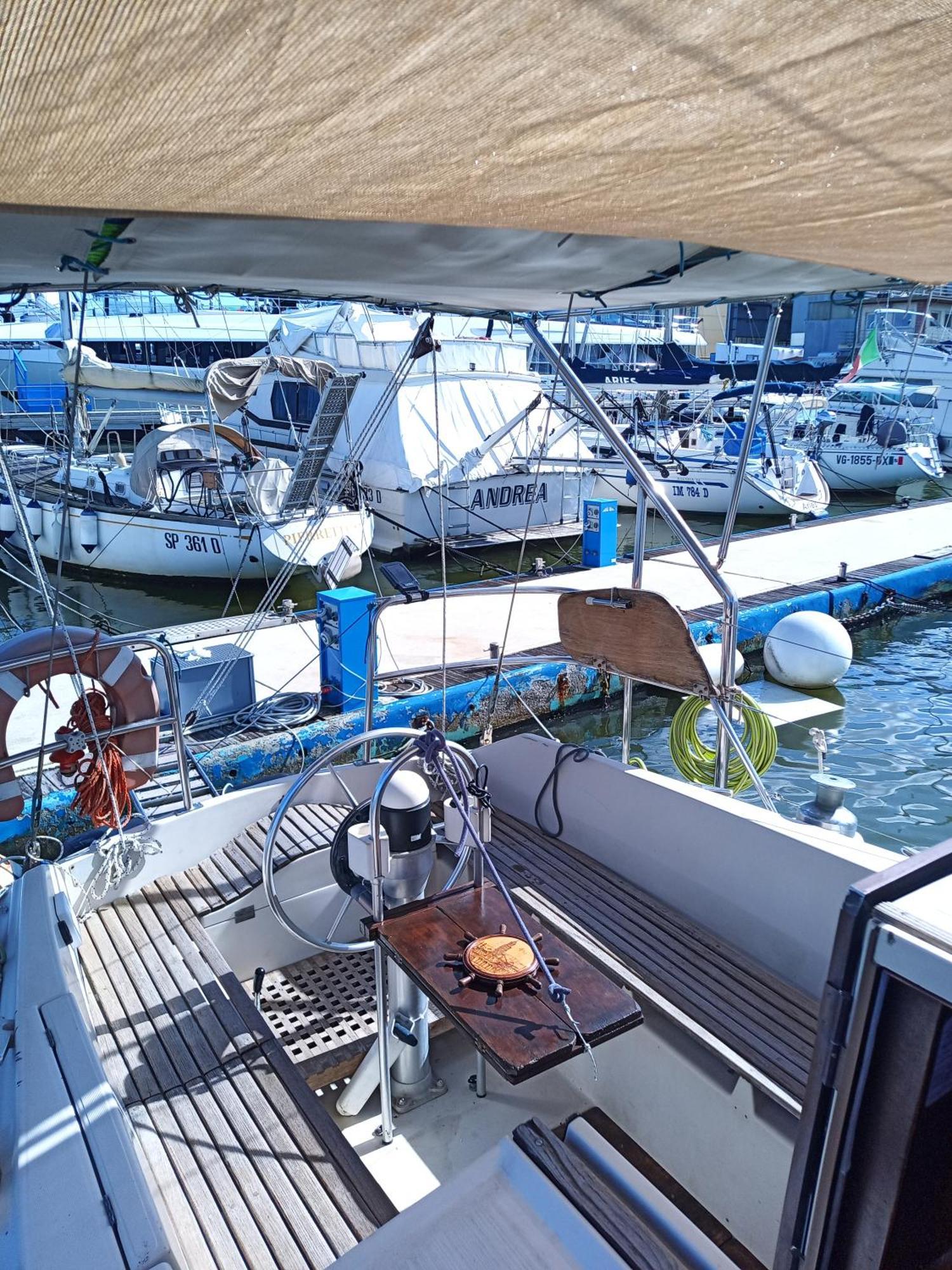 Bed & Boat Brezza Del Mare Otel Viareggio Dış mekan fotoğraf
